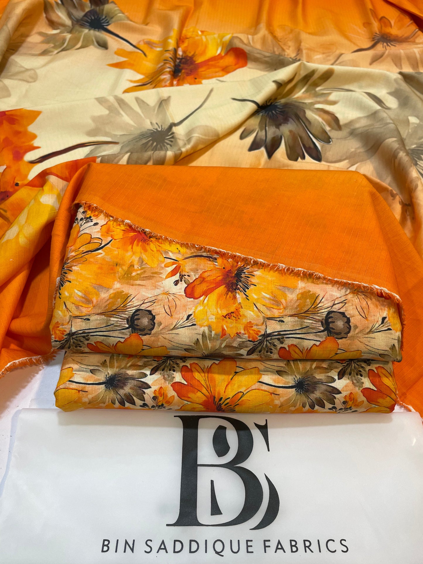 Bana Doria Linen – All Over Printed 3 Piece Suit