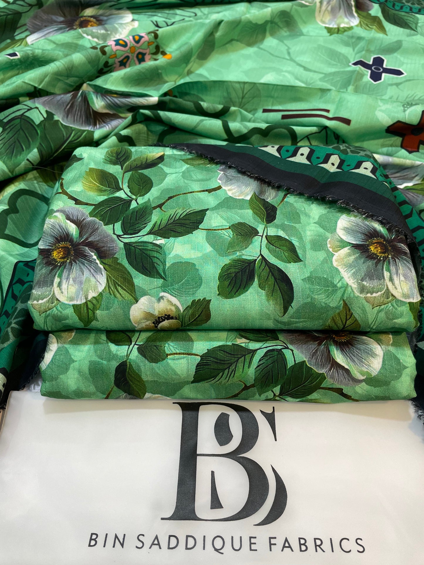Bana Doria Linen – All Over Printed 3 Piece Suit